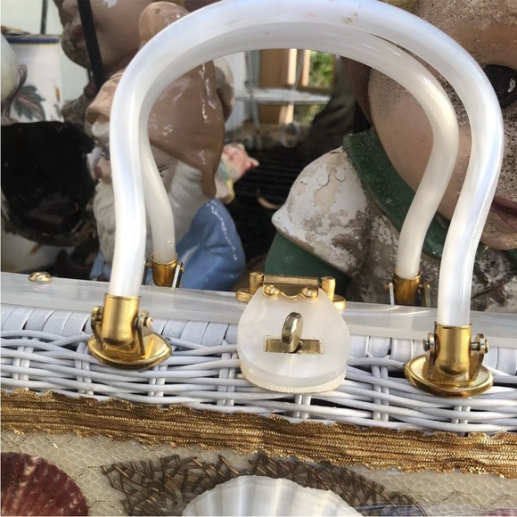 Princess Charming Atlas SeaShell Seahorse Beach Wicker Purse Bag Vintage 50s 60s - Picture 2 of 12